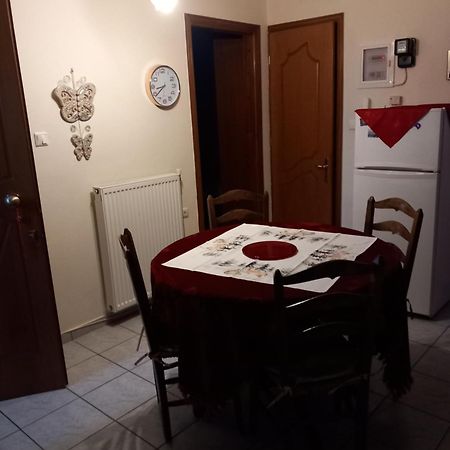 Poly'S Cozy Home Volos Eksteriør bilde