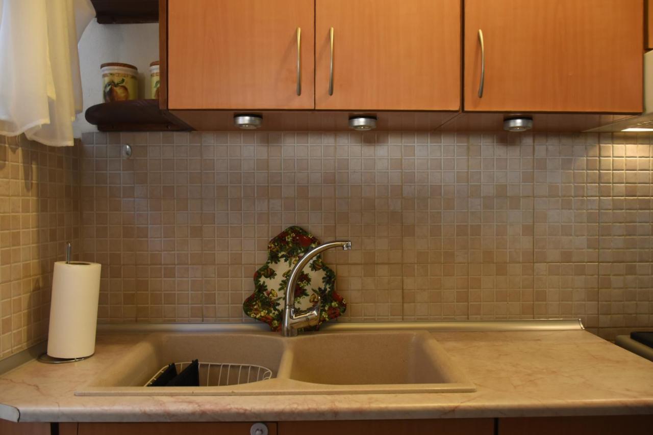 Poly'S Cozy Home Volos Eksteriør bilde